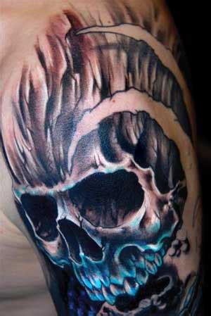 Hustler tattoo Designs: Skull Tattoos Designs