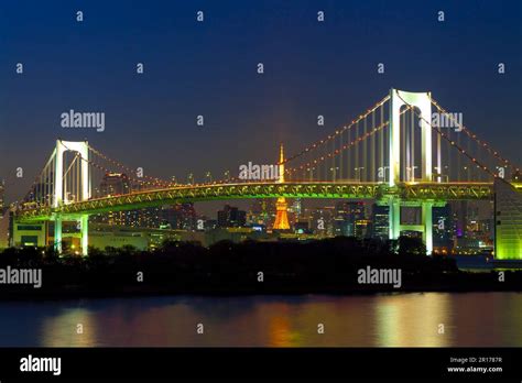 Night view of the Rainbow Bridge Stock Photo - Alamy