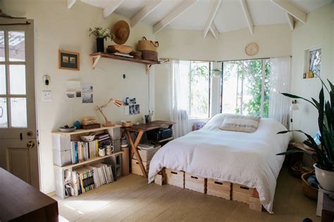 A 200-Square-Foot Studio Apartment in Santa Barbara | Apartment Therapy