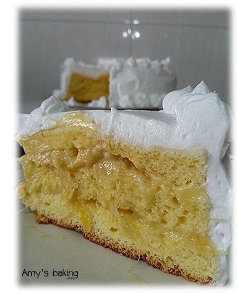 Amy Baking Diary: Durian Fresh Cream Cake