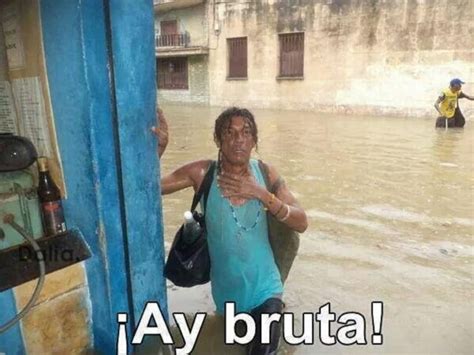 Los memes por la lluvia en el #CC14 - Chilango