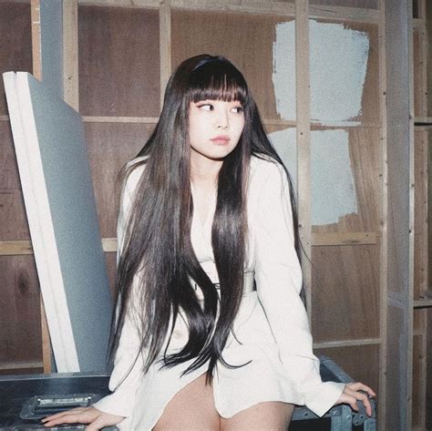 BLACKPINK's Jennie Tried On Bangs And Everyone Started Freaking Out ...