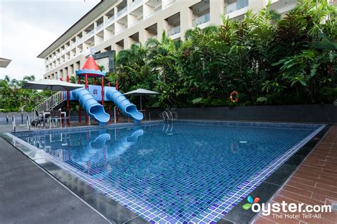 Eastparc Hotel Yogyakarta Review: What To REALLY Expect If You Stay