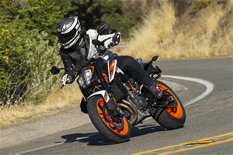 2020 KTM 890 Duke R | Road Test Review | Rider Magazine