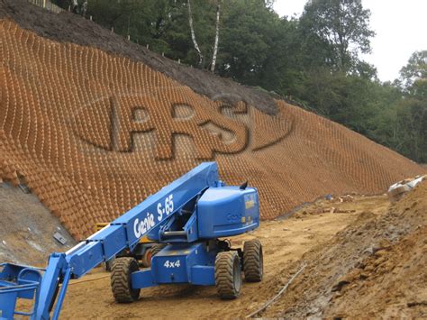 Steep Slope Erosion Control - England - PRS-Neoloy