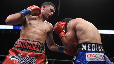 Benavidez earns first world title opportunity with spectacular KO of Medina