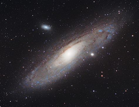 Andromeda Galaxy (M31): How to Photograph with a DSLR Camera