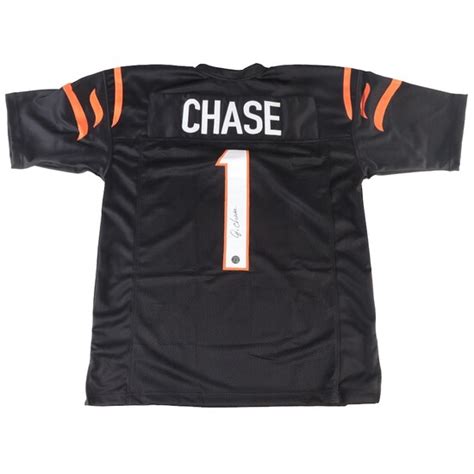 Cincinnati Bengals Ja'Marr Chase Signed Football Jersey in United...