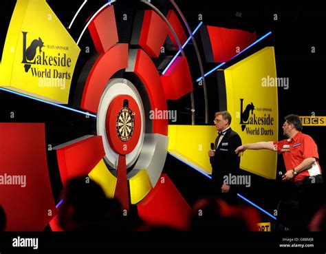 Darts - Lakeside BDO World Professional Darts Championship - Day Eight - Lakeside Complex ...