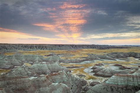 Sunrise Badlands National Park - Alan Majchrowicz Photography