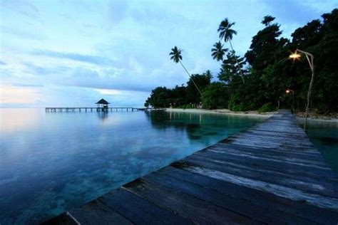 Pantai Ora Maluku Pantai Indah di Timur Indonesia - Wisata Indonesia