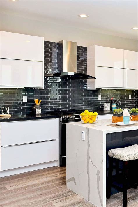 19+ Backsplash for black cabinets ideas in 2021 | backsplashcollect