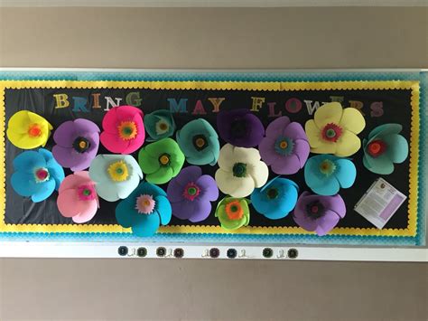 Bring May Flowers bulletin board with large paper flowers- 2015-2016 | Large paper flowers, May ...