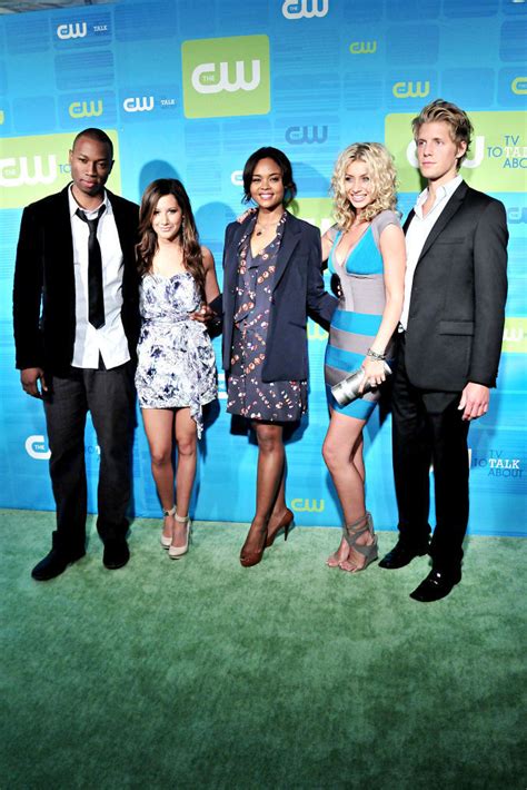 Hellcats main cast - Hellcats Photo (12362476) - Fanpop