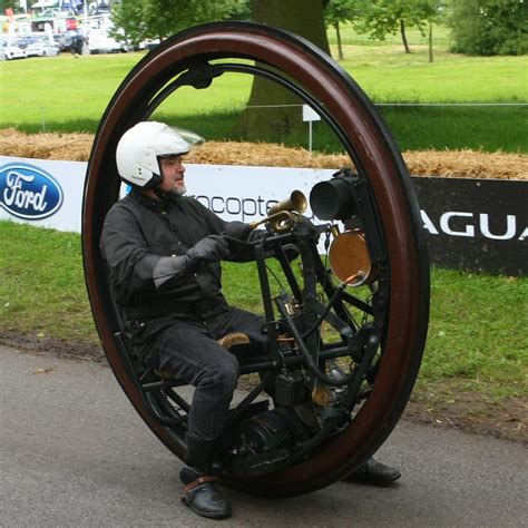 The century-old Edison-Puton Monowheel