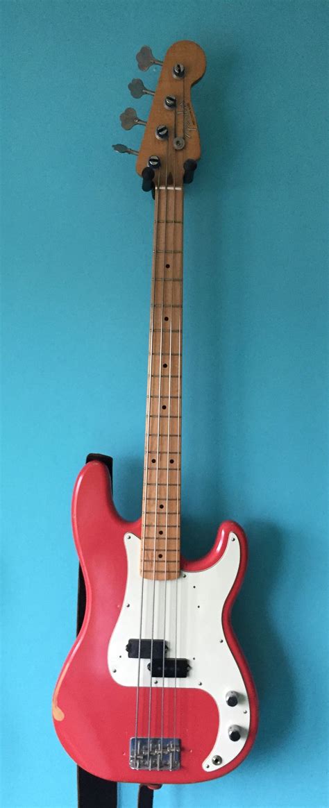 Fender Precision Bass, Fiesta Red | Fender precision bass, Bass guitar, Guitar