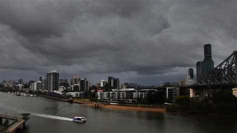 Qld storm warning: Brisbane struck by tornado as BOM issues warnings ...