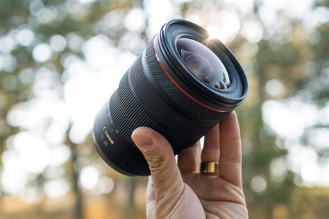 Canon RF 15-35mm f/2.8 Wide Angle Zoom Lens Review