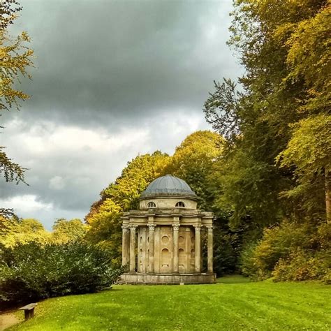 Apollo's Temple, Stourhead Gardens, England. C.A. Smith | Travel, England, Hiking