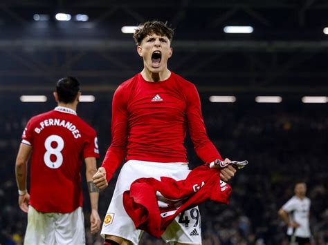 Garnacho's late strike lifts Man Utd over Fulham - RTHK