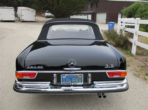 Sold: 1971 Mercedes-Benz 280SE 3.5 Cabriolet - Scott Grundfor Company ...