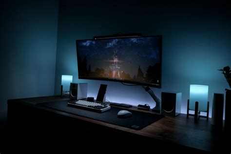 A Guide to a Minimal Gaming Setup - Minimal Desk Setups