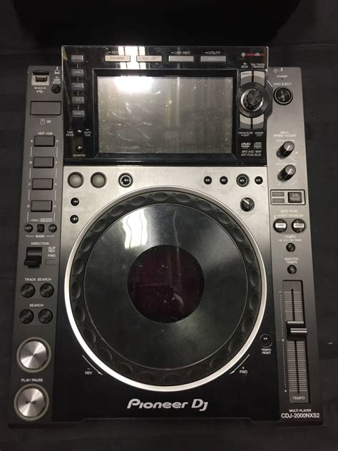 Pioneer CDJ-2000NXS2 Pro-DJ Multi Player | Long & McQuade