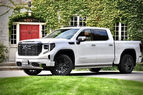 Pickup Review: 2022 GMC Sierra 1500 Denali Ultimate | Flipboard