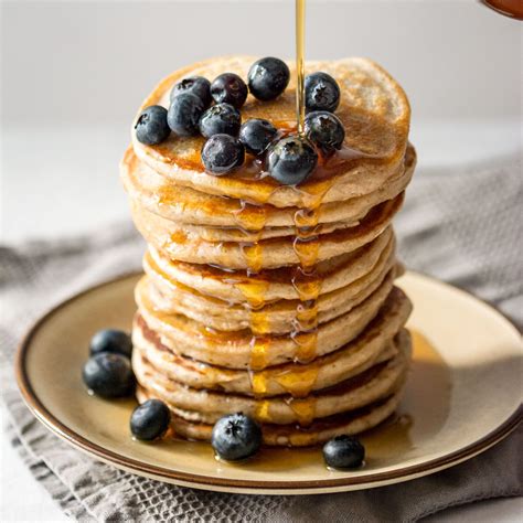 Healthy Banana Pancakes (that actually taste like REAL pancakes!) | Lauren Caris Cooks | Banana ...