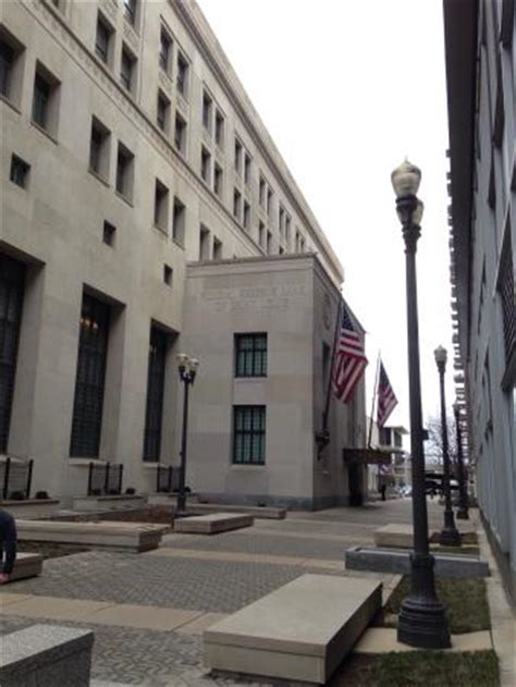 Federal Reserve building - Picture of Inside the Economy Museum at the ...