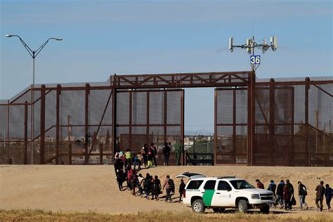 Border Patrol Takes a Rare Step in Shutting Down Inland Checkpoints ...