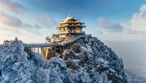 Snow Scenery of Laojun Mountain in Henan province, China : r/winterporn