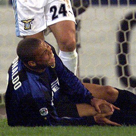 Ronaldo's devastating knee injury just six minutes into Inter Milan return in 2000