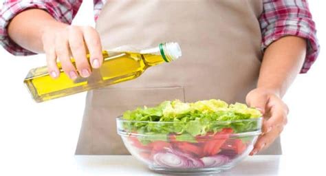 7 common health benefits of vegetable oils you must know! | TheHealthSite.com