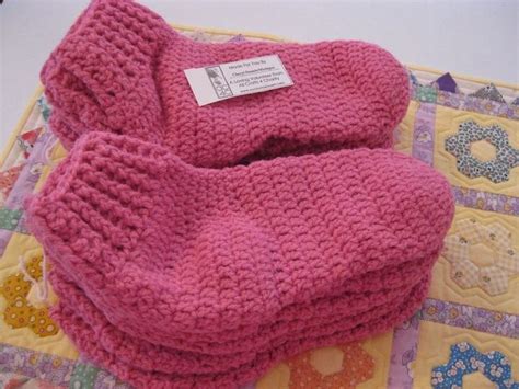 The Pink Slipper Project - Make Slippers for Women and Children in Shelters