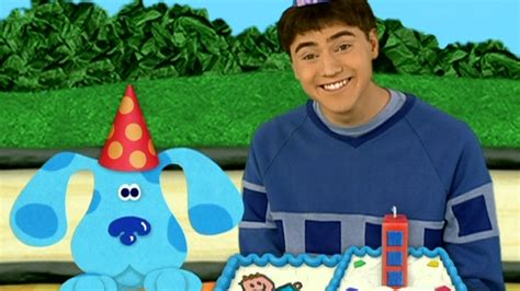 Watch Blue's Clues Season 5 Episode 5: Blue's Clues - Joe's Surprise Party – Full show on ...