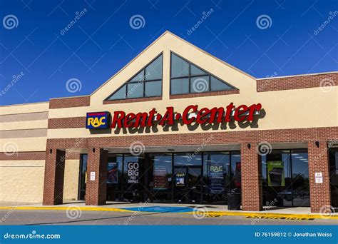 Indianapolis - Circa August 2016: Rent-a-Center Consumer Retail ...