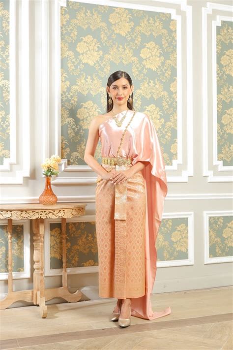 Amarin Thai Traditional Dress Thai Traditional Clothing ...