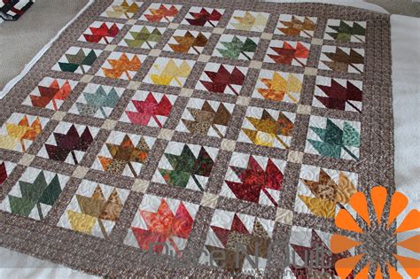 Piece N Quilt: Maple Leaf Quilt