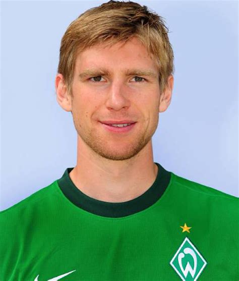 Per Mertesacker 2024: Wife, net worth, tattoos, smoking & body facts - Taddlr