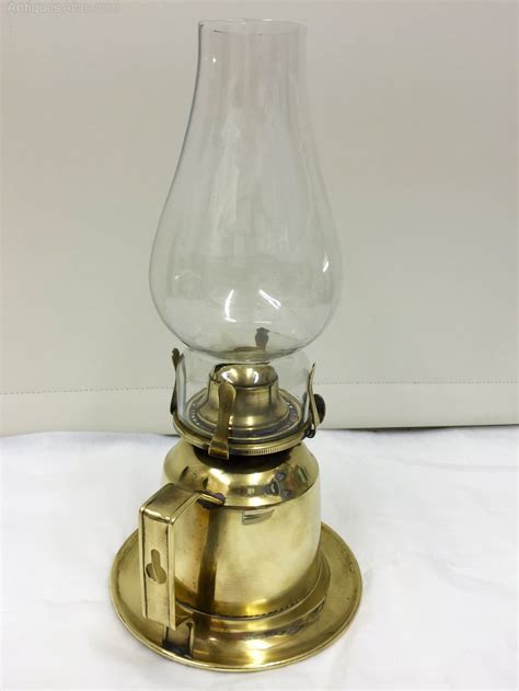 10 facts of Antique brass oil lamps - Warisan Lighting