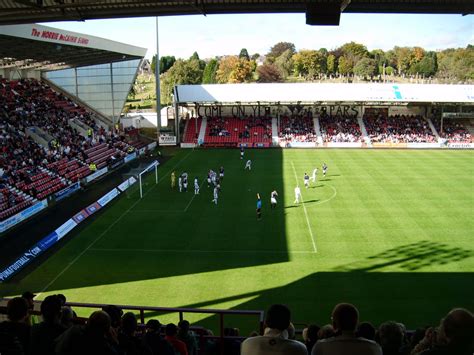 East End Park (Dunfermline Athletic v Dundee) | Couples The Football Stadium