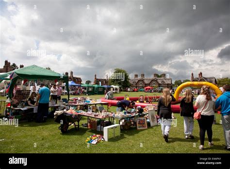 Somerleyton village fete hi-res stock photography and images - Alamy