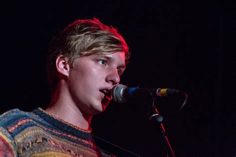 George Ezra live at Matt and Phreds | Portrait & Editorial Photography from Mike Gatiss