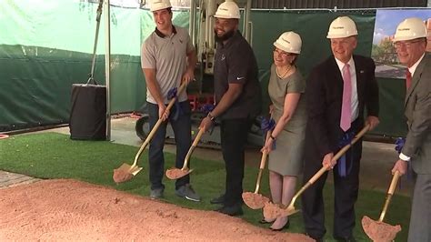 Houston Texans on hand for groundbreaking of Hope Lodge for cancer victims - ABC13 Houston