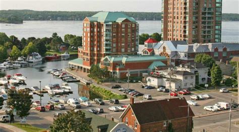 Brockville Ontario - Business and Pleasure