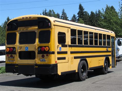 2006 Blue Bird All American 20 Passenger + 2 Wheelchair Short School Bus - B32332 | Northwest ...