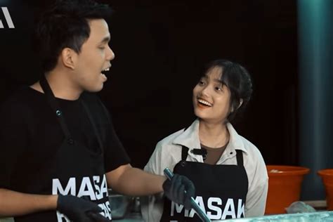 Lirik Lagu Lagi Lagi Ku Gak Bisa Tidur Lagi Lagi Ku Gak Bisa Makan ...