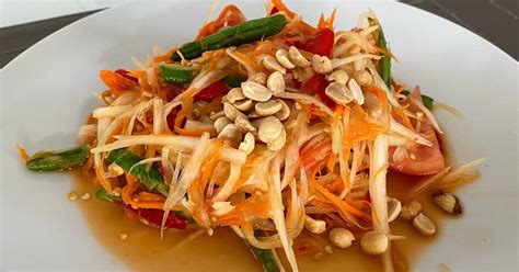 Green Papaya Thai Salad (Som-Tam Thai) Recipe by Pakprawee - Cookpad