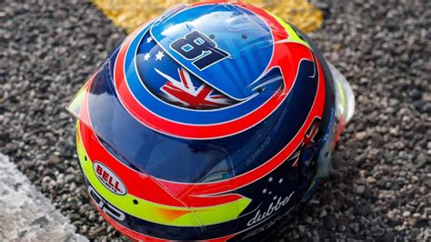 Oscar Piastri shows off new helmet for rookie F1 season | Formula 1®